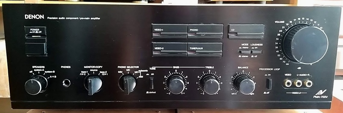 AMPLY DENON PMA-700V  1