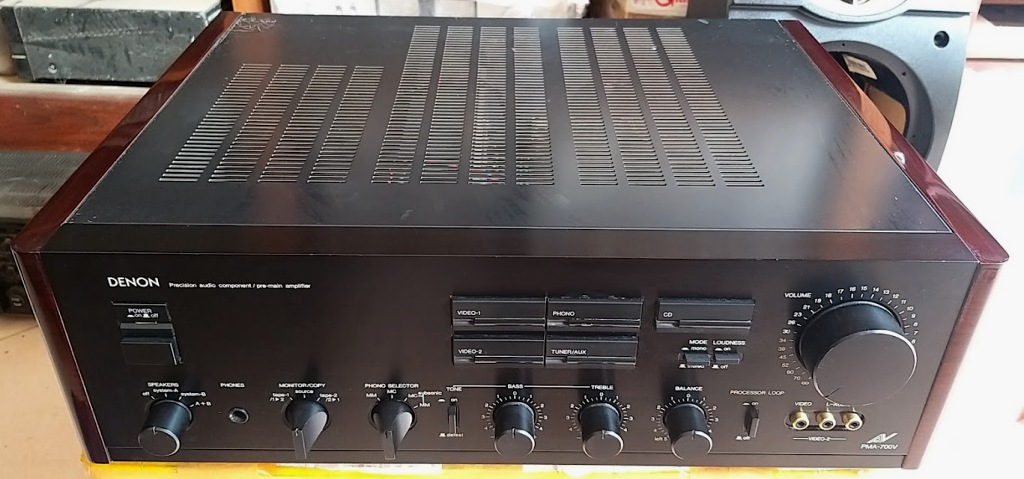 AMPLY DENON PMA-700V  6